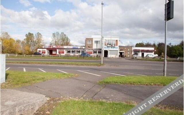 Modern Holiday Home in Rutherglen