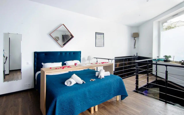Mieuxqualhotel jacuzzi privatif La retro