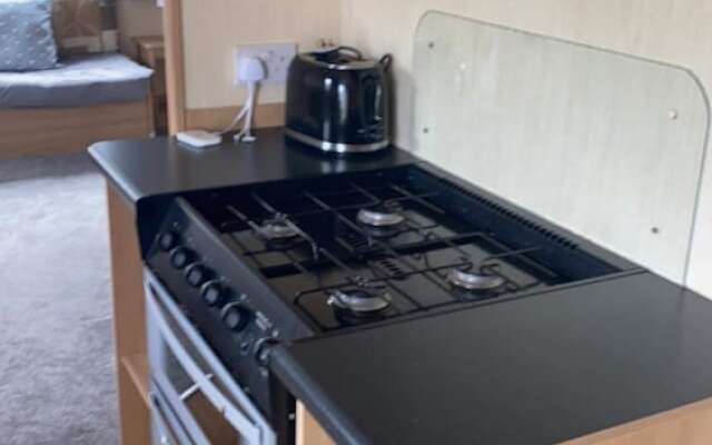 Lovely 3-bed Caravan in Beautiful North Wales