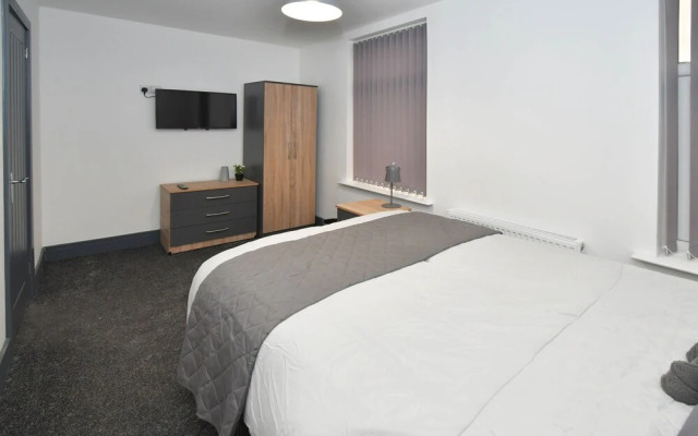 Townhouse @ Princes Road Stoke