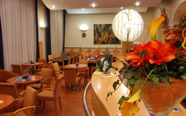 EA Hotel Tosca
