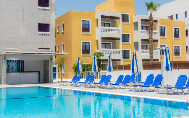 Kefalos - Damon Hotel Apartments