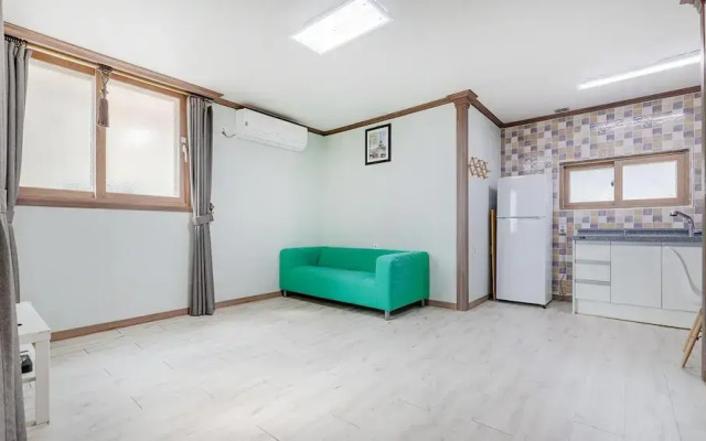 Samcheok Bongsuni-unni Pension