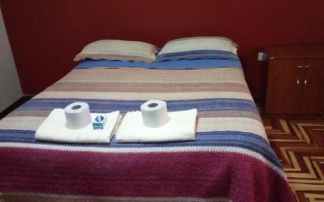 Oscar's Hostal