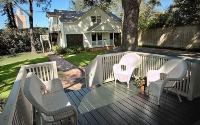 Corinthian Bed Breakfast