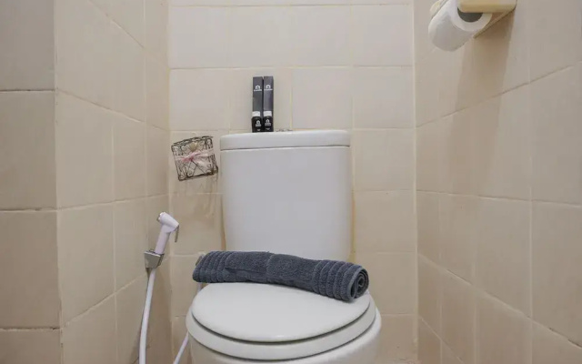 Cozy Living Studio Apartment At Belmont Residence Near Puri