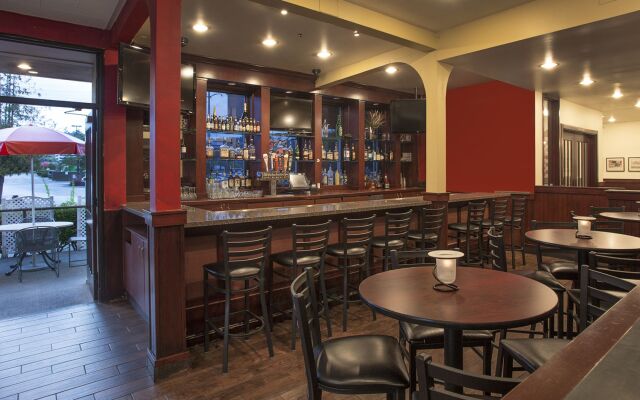 Red Lion Hotel & Conference Center - Seattle/Renton
