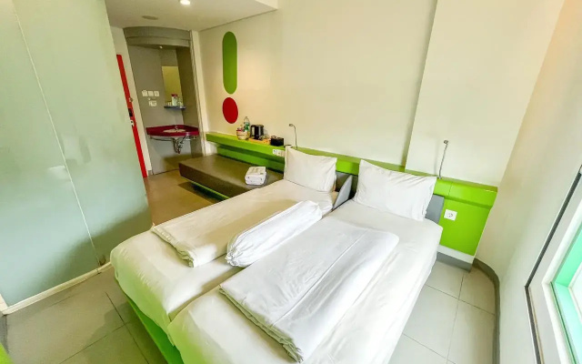 POP! Hotel Diponegoro Surabaya