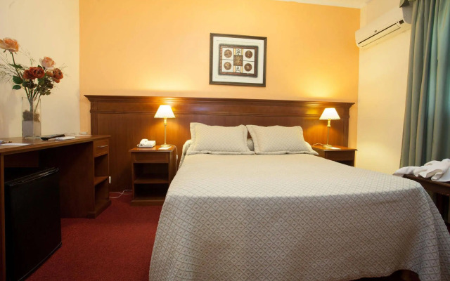 Ritz Hotel Mendoza