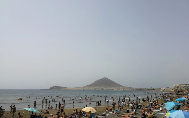 Acosta El Medano 2 Bedrooms 2 mins beach