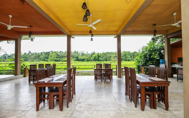 OYO 242 Dhanamuthu Hotel And Banquets