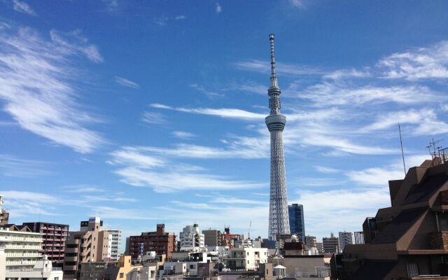 Iza Asakusa Guest House