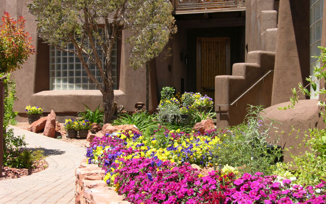 Adobe Grand Villas