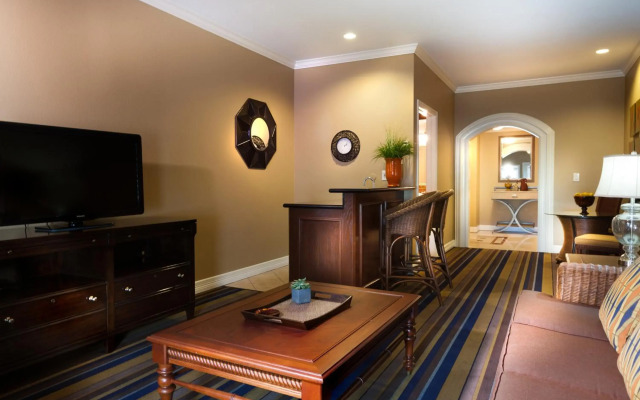 Kemah Boardwalk Inn