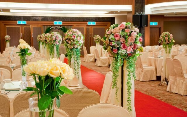 Queena Plaza Hotel Tainan