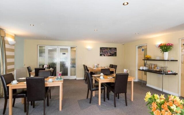 Abbeyfield Lodge