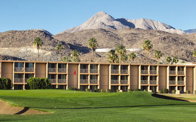 WorldMark Palm Springs - Plaza Resort and Spa