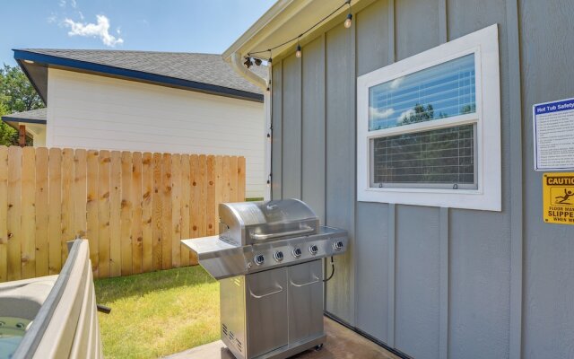 Granbury Home w/ Hot Tub & Furnished Patio!
