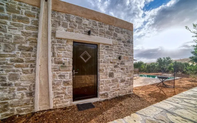 Olive Luxury Suites - Adults Only