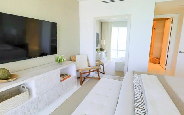 Ocean View Private Residence - 1007