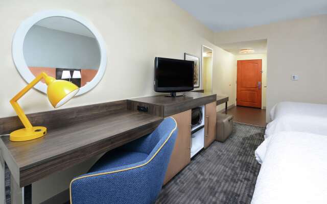 Hampton Inn & Suites Clinton - I-26