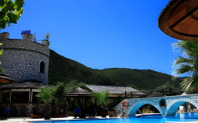Villa Elia