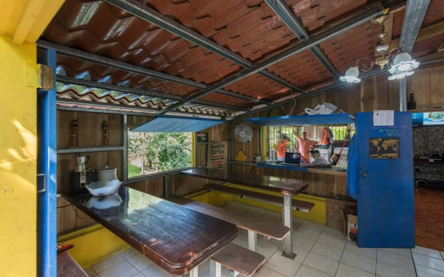 Curi Hostel
