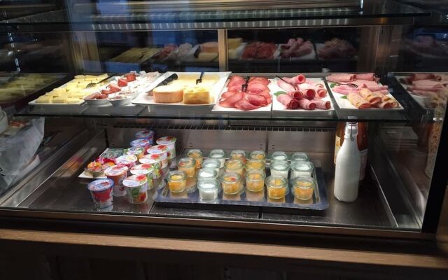 Weinbar Und Hotel Fahraway