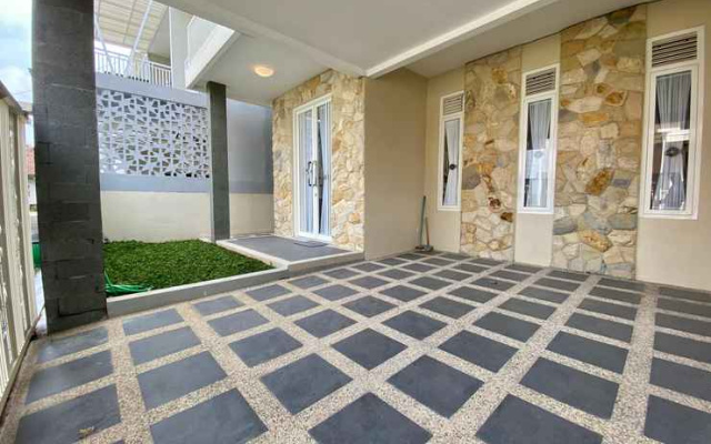Villa Inyong