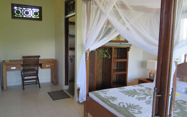 Villa Lihat Sawah