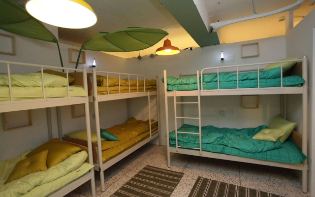 Sum Guesthouse Busan Station