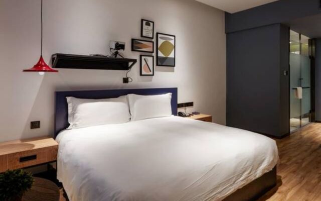 Shanghai Uin Hotel