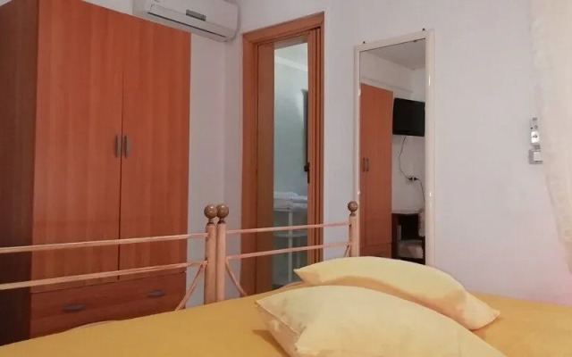 Baia del Conte Apartments