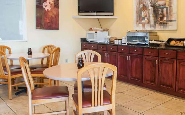 Econo Lodge Old Town