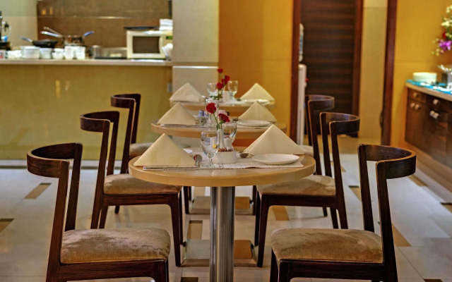 Grand Residency Hotel & Serviced Apartments