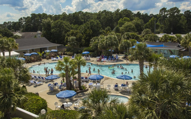Grand Palms Resort