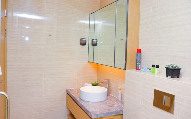 Executive 1 Br -Gtc with gym & Pool