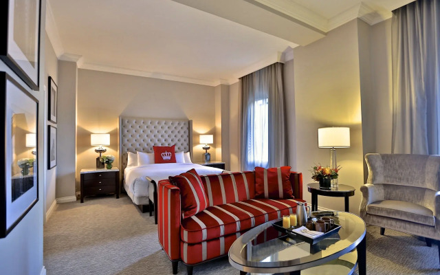 The Omni King Edward Hotel