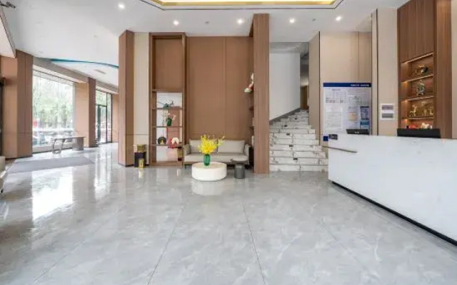 Indigo Hotel (Liuzhou Liunanhang Ying Middle School)