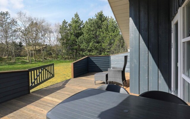 Cozy Holiday Home in Pandrup With Roofed Terrace