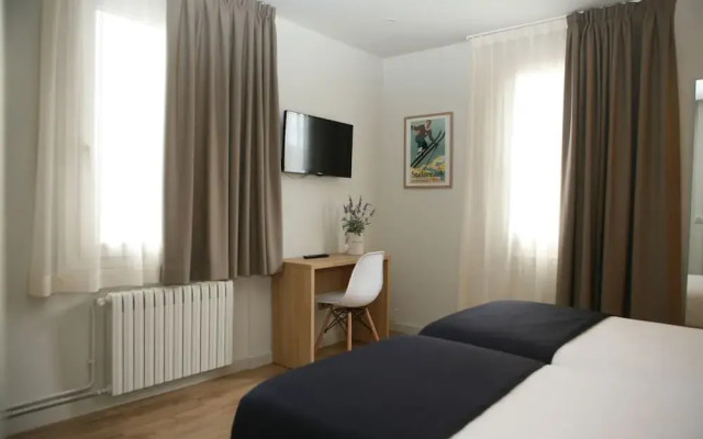 Отель Terminus Puigcerdà