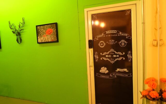 Finlay House - Hostel
