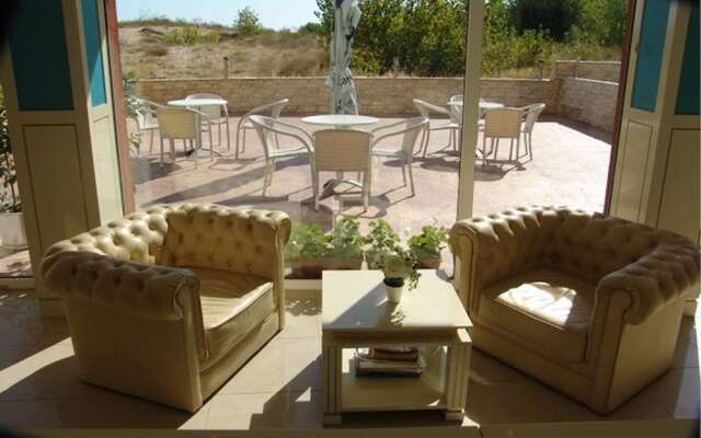 Rubi Aparthotel