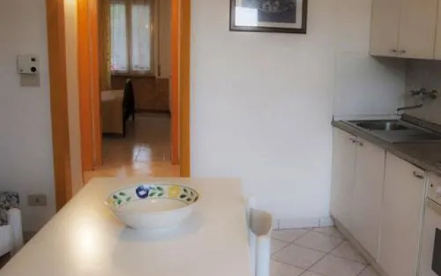 Poggio al Lago