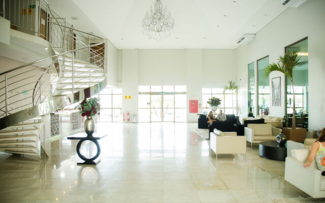 Hotel Girassol Plaza