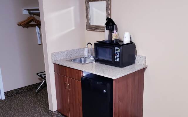 Отель Black River Falls