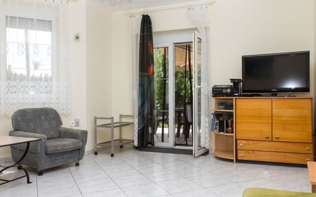 Leon Balatonm Riaf rd