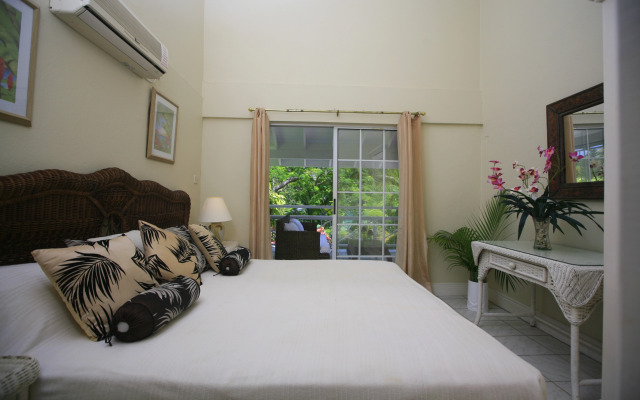 Marigot Beach Club and Dive Resort