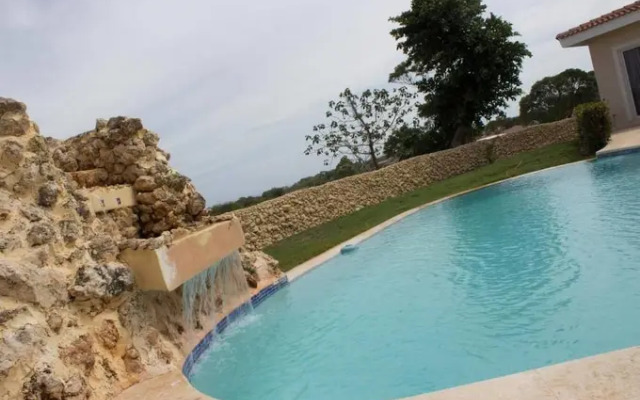 4 Bed Villa Minutes From Downtown Sosua
