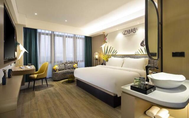 mango crystal hotel